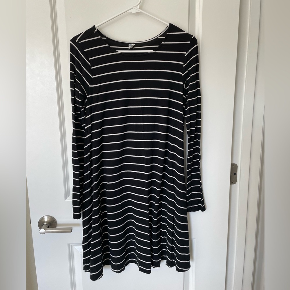 Old Navy Striped Long Sleeve Swing Dress